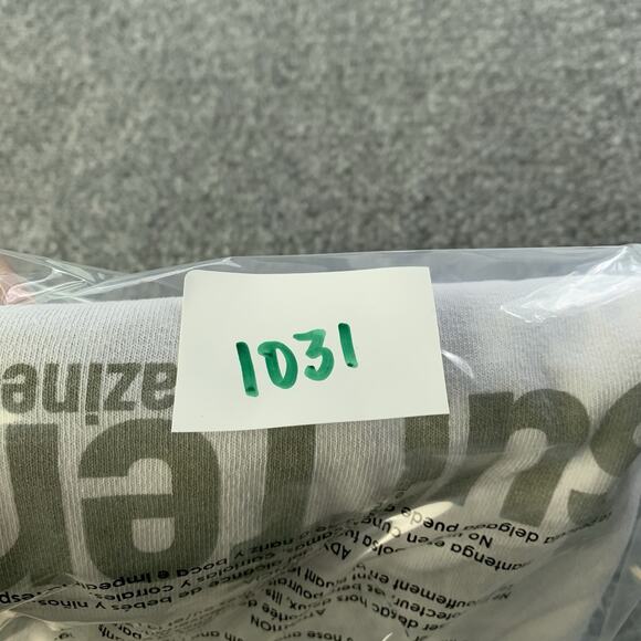 Vintage Surfing Magazine Shirt Medium Gray Beach Surf Retro Y2K Skater Tee - Picture 10 of 10